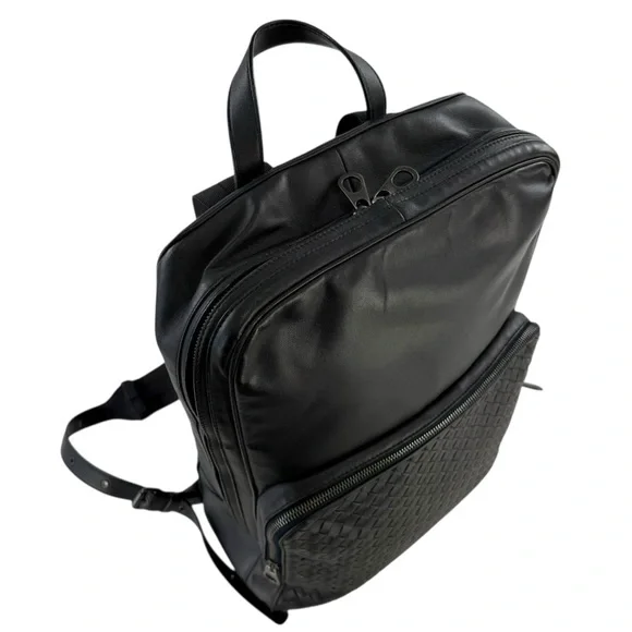 Bottega Veneta Intrecciato Leather Backpack - Picture 5 of 13